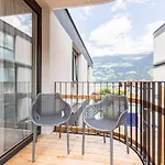 Zillertal By Alps Apartmanhotel