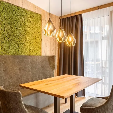 Zillertal By Alps Apartahotel