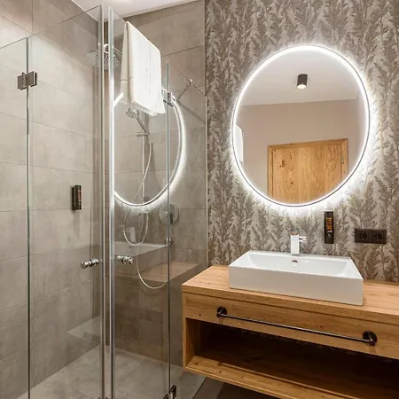 Zillertal Suites By Alps Resorts 4*