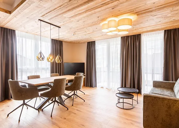 Aparthotel Zillertal By Alps Fügen
