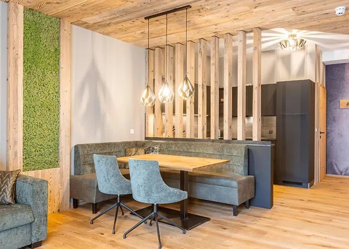 Lägenhetshotell Zillertal By Alps Fügen